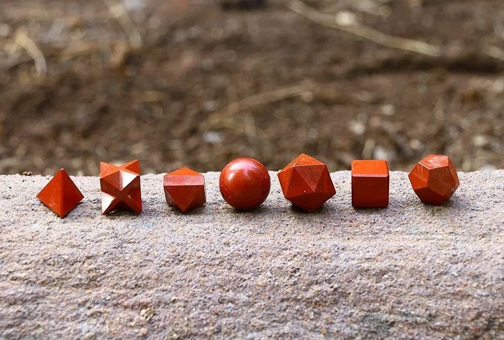 Natural Red Jasper Gemstone Platonic Solids Geometry Set - Shape: Square