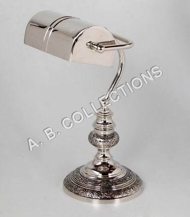 डेस्क लैंप