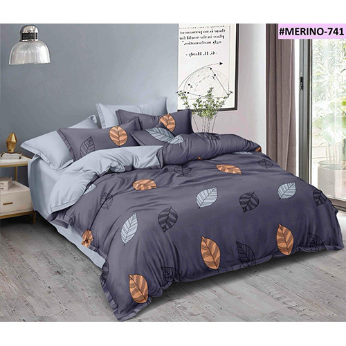Printed Comforter Set - Size: Full