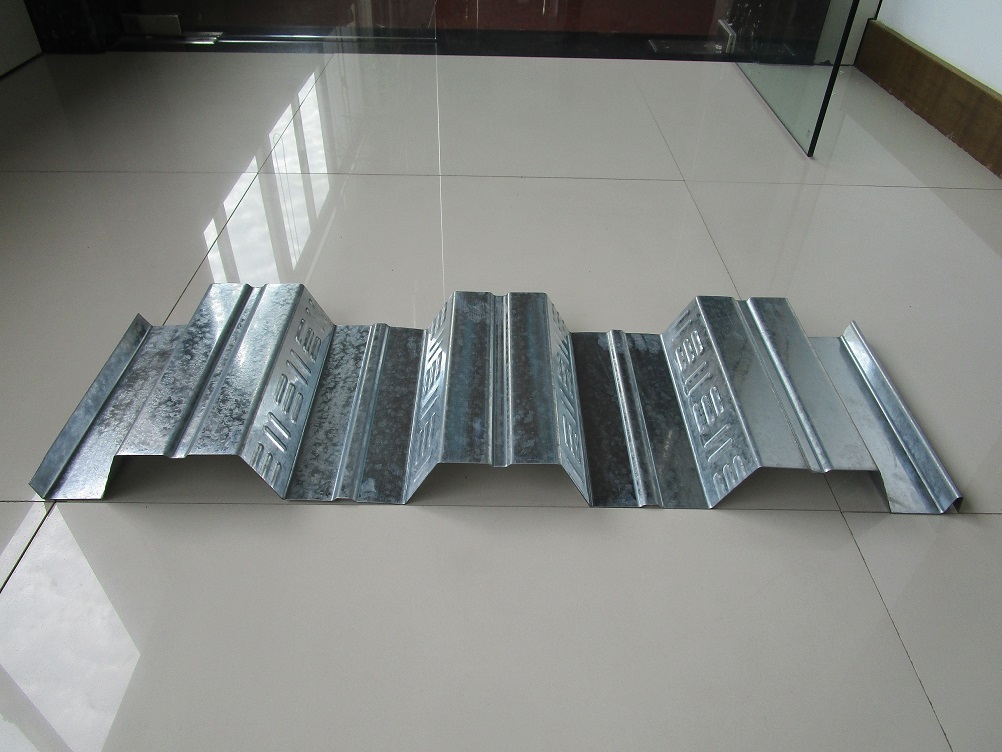 Automatic Decking Roll Forming Machine