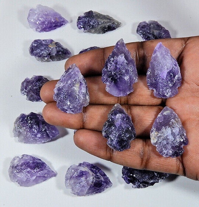 Natural Amethyst Gemstone Crystal Arrowheads - A+ Grade, 2 Inches, Purple Color, 20 Grams Weight | Natural Amethyst Stone Craftsmanship