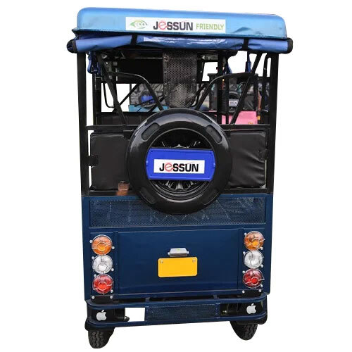 Commercial Electric Rickshaw