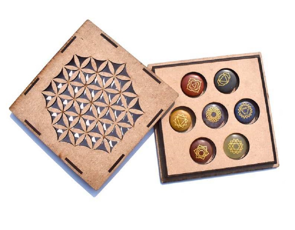 Natural 7 Chakras Stone Oval Round Heart Shape Reiki Healing Set With 7 Chakra Box - Stone, 2x2 Inch, Various Colors | Handmade, Carved Finish, 27-32 Mm Size