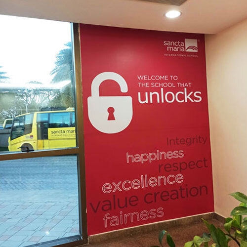 विनाइल वॉल माउंटेड प्रिंटिंग सर्विस