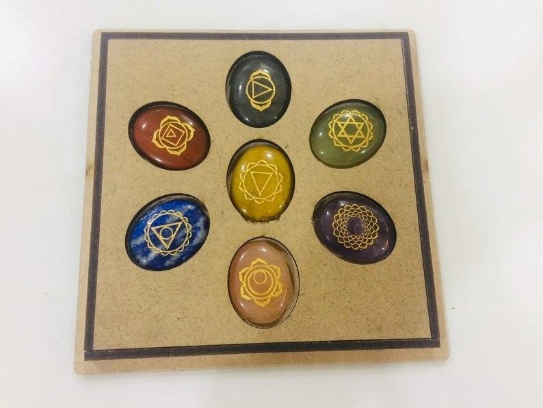 Natural 7 Chakras Stone Oval Round Heart Shape Reiki Healing Set With 7 Chakra Box - Stone, 2x2 Inch, Various Colors | Handmade, Carved Finish, 27-32 Mm Size