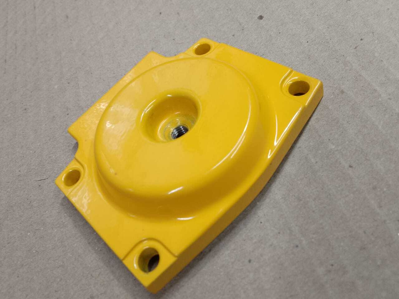 End Cap 52 - Yellow Ingot Cast, Available In Various Sizes | Industrial-grade Quality Assurance With Defect-free Guarantee