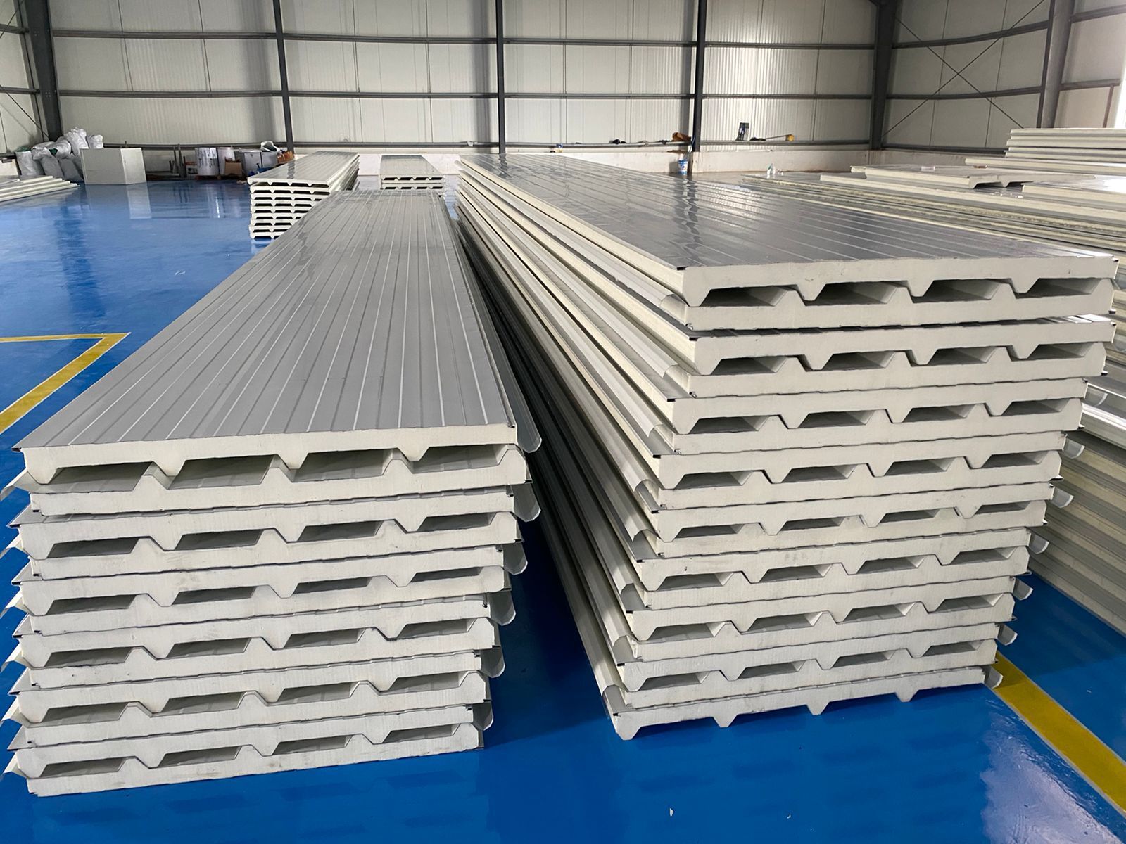 Puf Panel - 10-150 Mm Thick, 12 Mtr Length | Versatile Puf Panel For Roofing And Partition Solutions