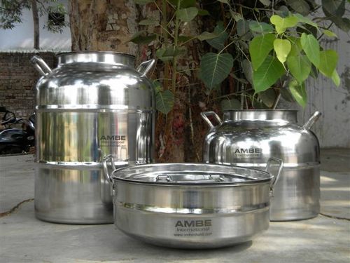 Vessel / Utensiles
