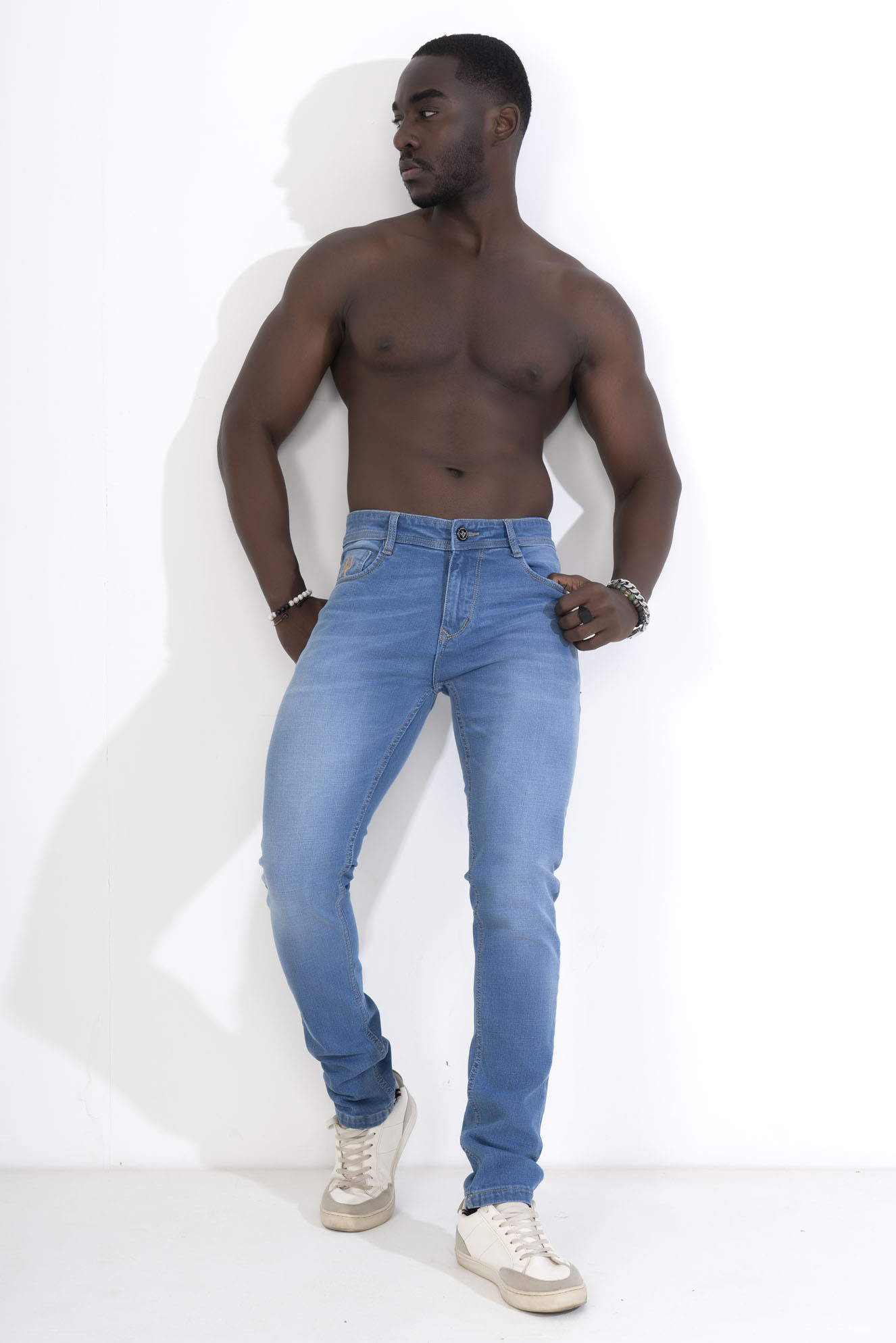 Slim Narrow Denim Age Group: >16 Years