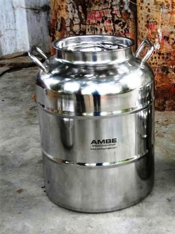Distribution Vessel