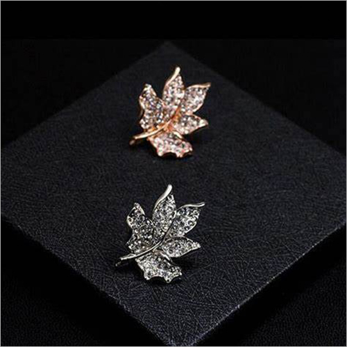 Men Brooch Fair