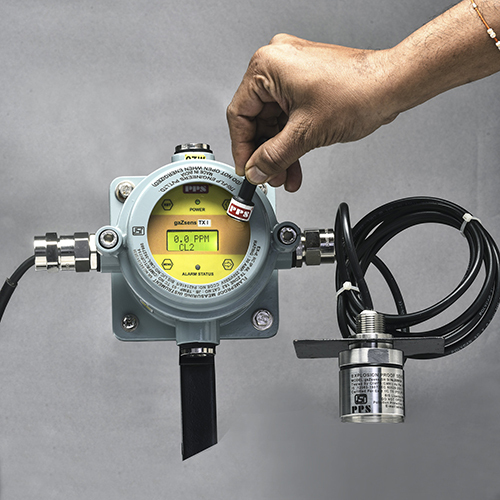 Toxic Gas Sensor - Stainless Steel, Electronic Powered | Quick Detection, Hazard Prevention, Commercial Usage In Chemical Plants