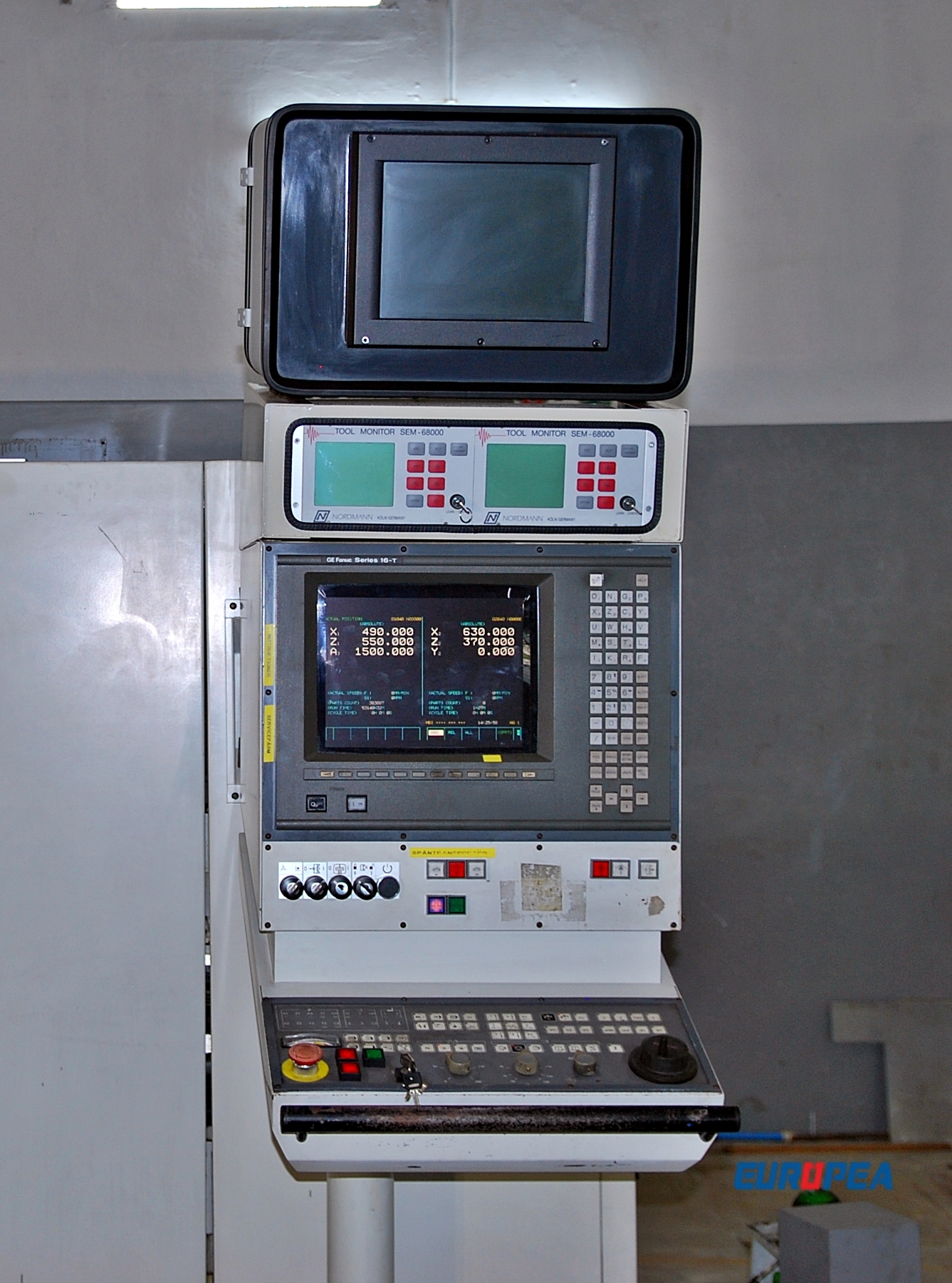 Gildemeister Mf Twin 300 Used Imported Turn Mill Center - 33.5 Hp Main Spindle 4000 Rpm Speed 42.5 In Z-axis Travel 12 Tools Per Turret Includes Chip Conveyor & Tool Holders