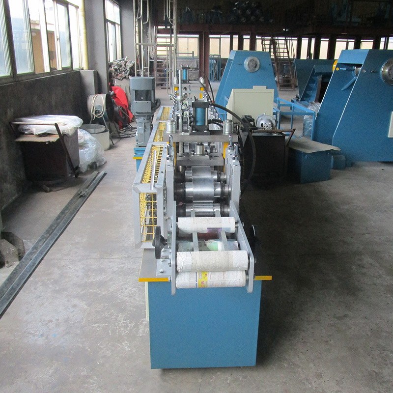 Automatic Z Shape Clip Roll Forming Machine