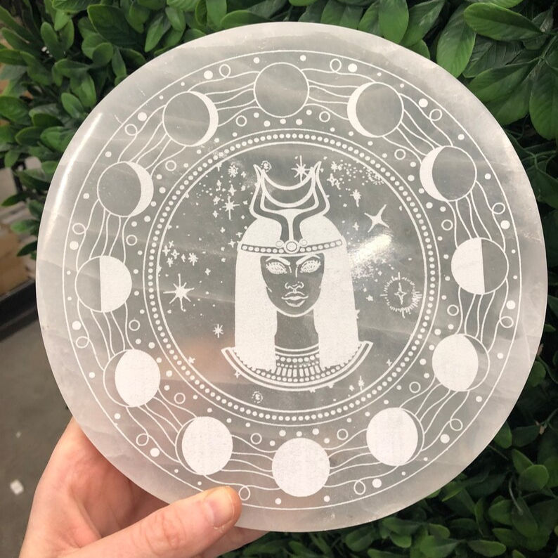 Natural Selenite Charging Plate With Engraved Egyptian Goddess Of Night - Natural Aaa Grade Selenite Free Size White Color 100 Gm Weight | Perfect For Cleansing Charging Crystals And Meditation