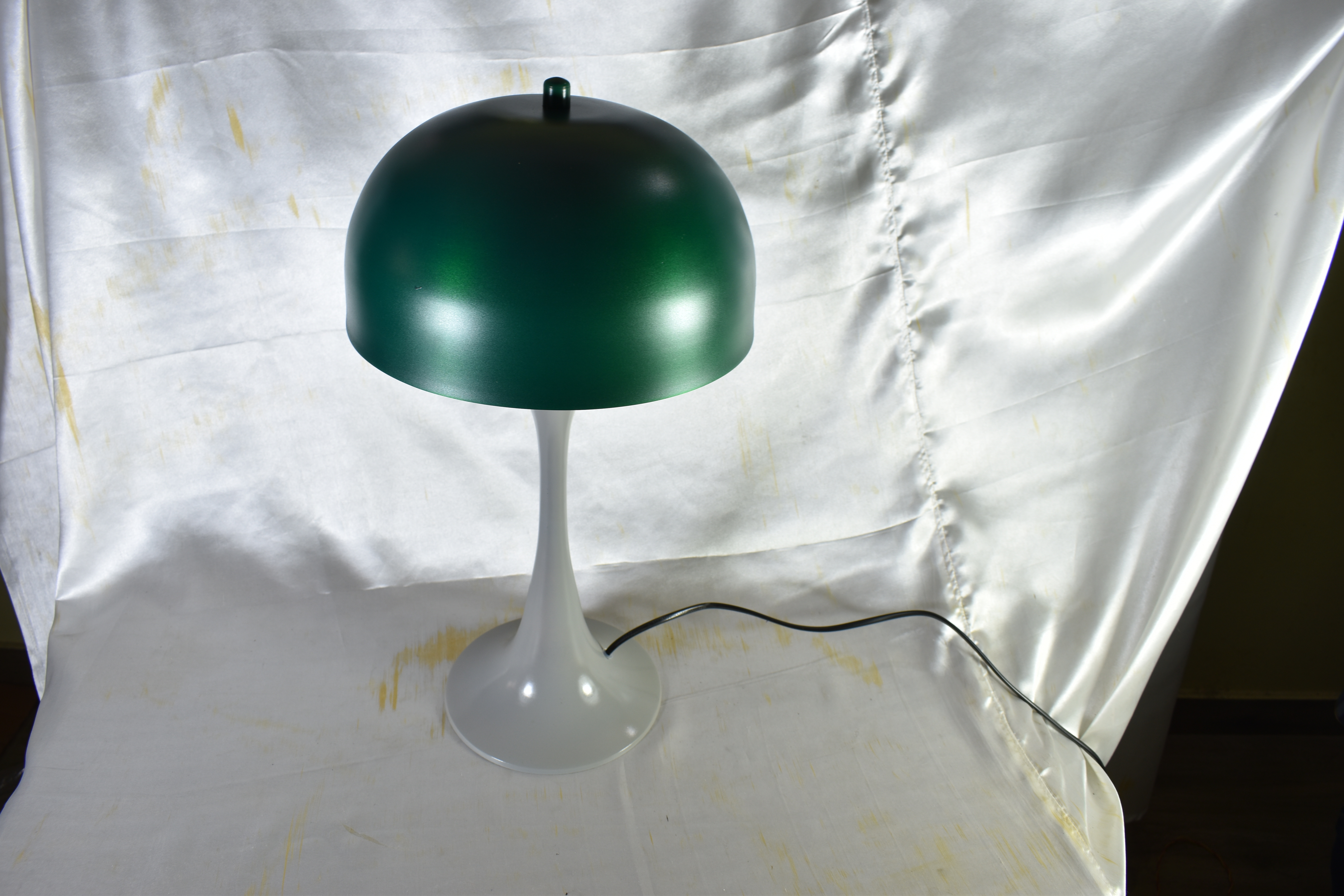 Green And White Metal Table Lamp