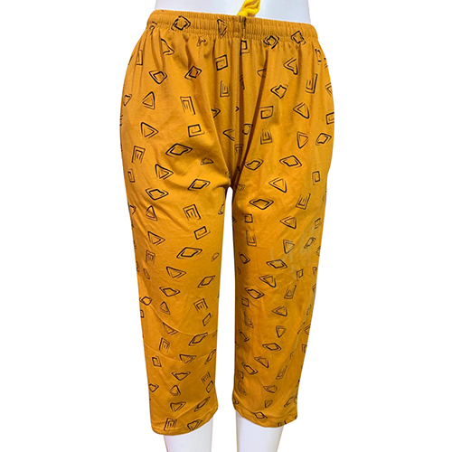 लेडीज़ प्रिंटेड येलो कैप्री