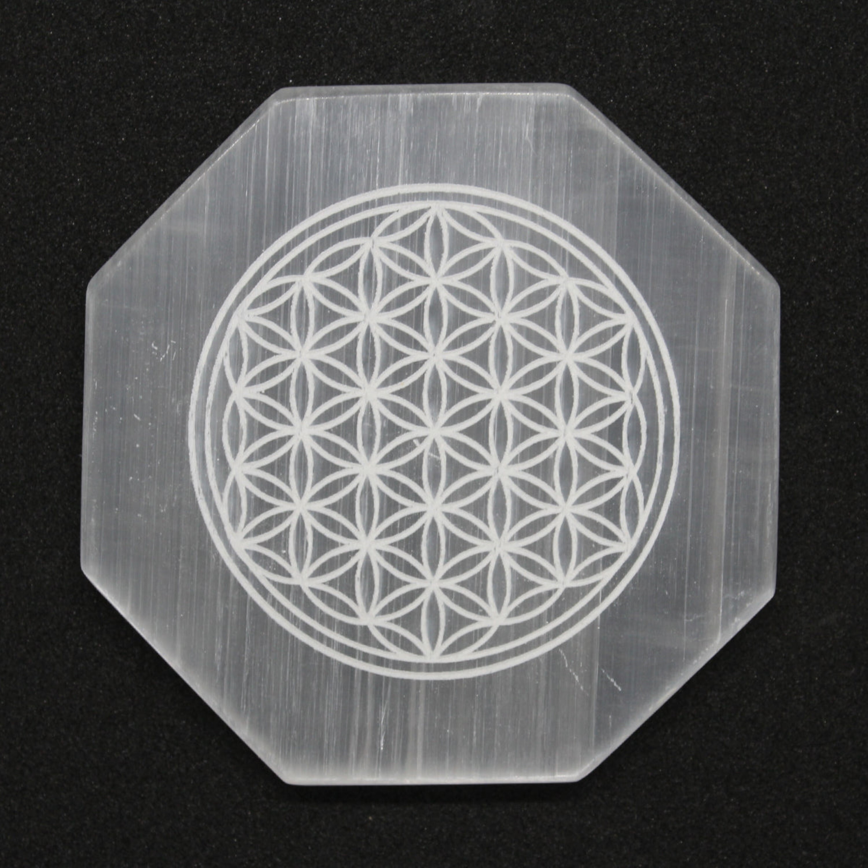 Natural Selenite Charging Plate With Tree Of Life Engraved Symbol - Aaa Grade Free Size White Color 100 Gm Weight | Elegant Design Spiritual Energy Enhancer