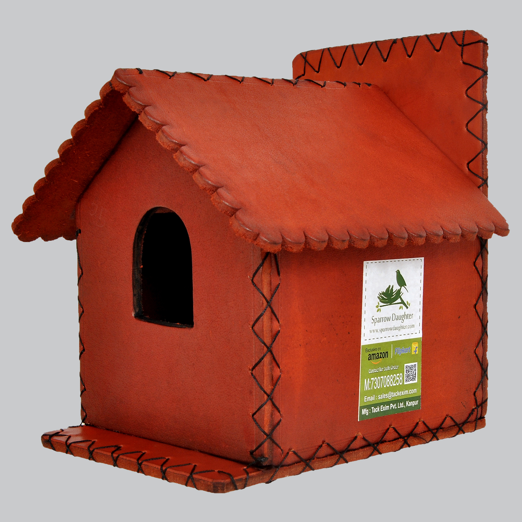 Small Hut Bird House Hand Made - Leather, Vegan Leather, Synthetic Leather | 16x15x17 Cm, Dark Brown, Easy Installation, Handcrafted By Women Artisans
