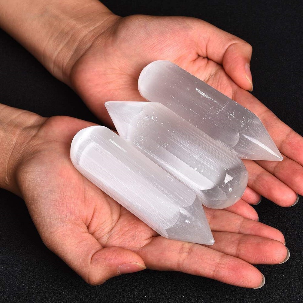 Natural White Selenite Hexagonal Cone Tip Crystal Cleansing Charging Wands And Stick - Aaa Grade, Free Size, White Color, 100g Weight | Round Brilliant Cut Design