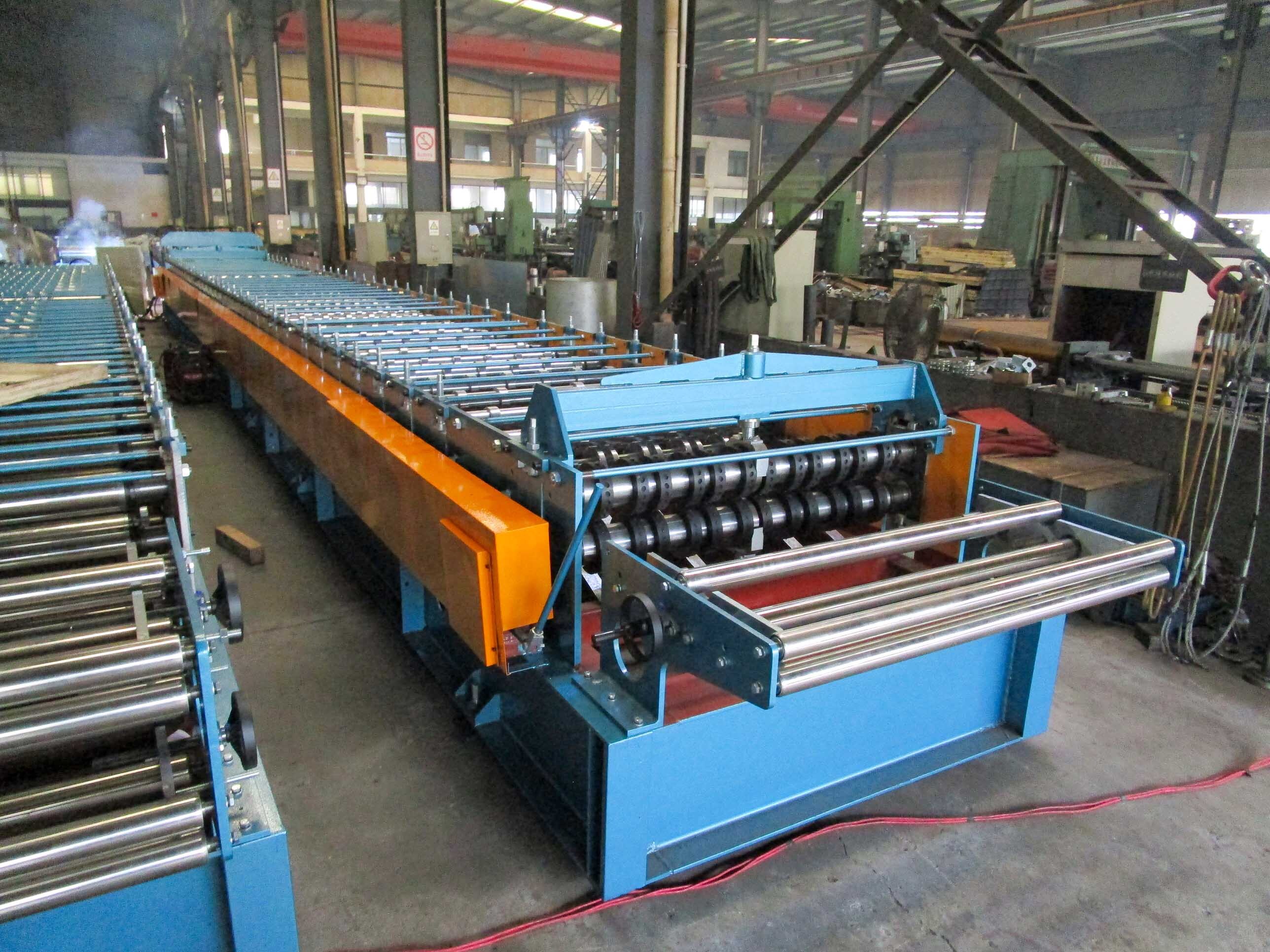 Automatic Galvanized Floor Deck Machine