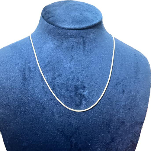 CMR 6.5 Box Chain - Copper Alloy, Porcelain Detail Design | Elegant Jewelry for Women