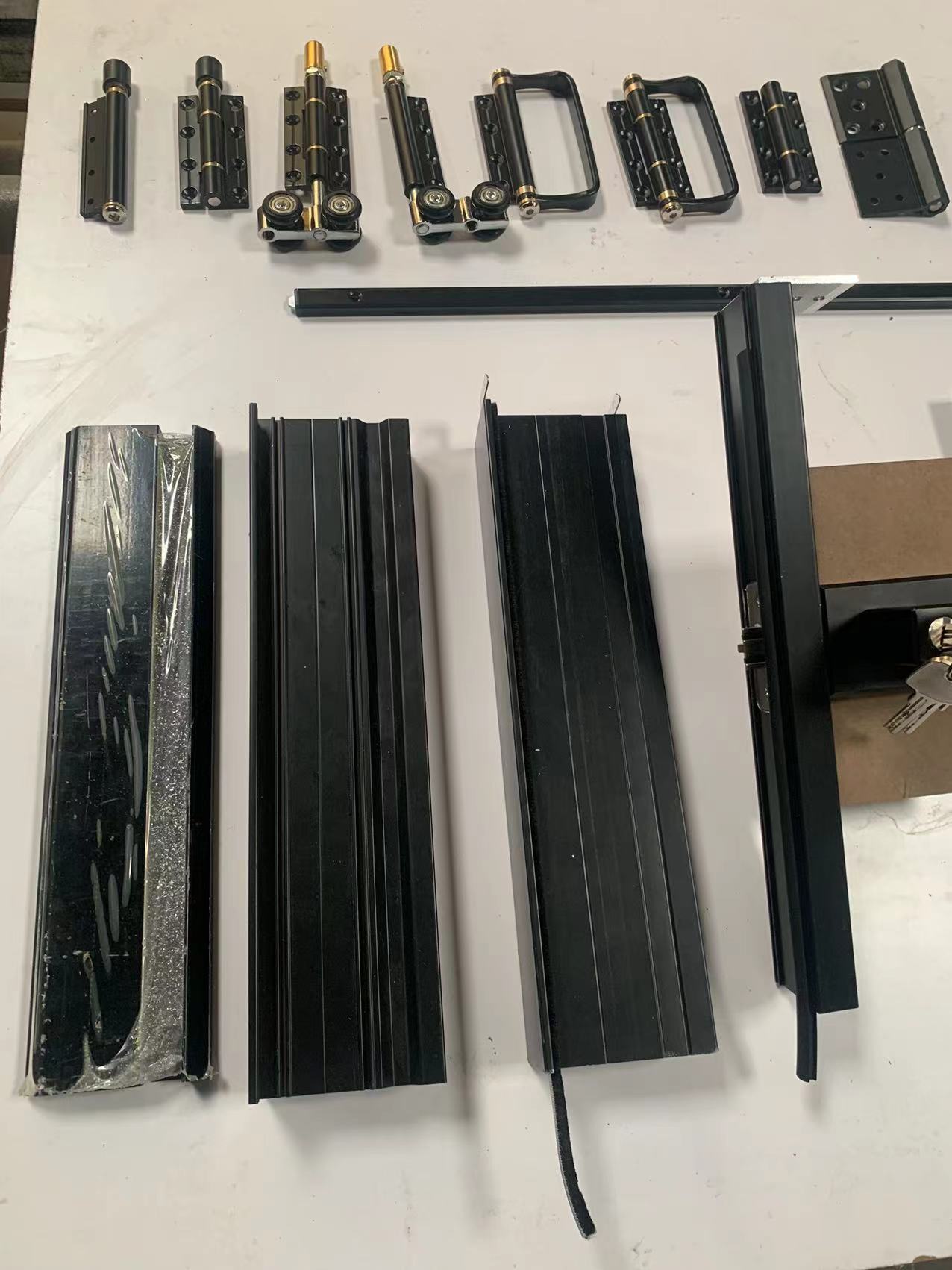 Slim Sliding Folding Profiles