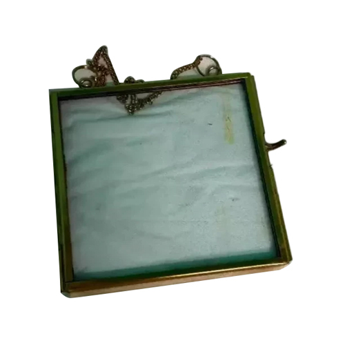 पॉलिशिंग हैंगिंग ग्लास फोटो फ्रेम