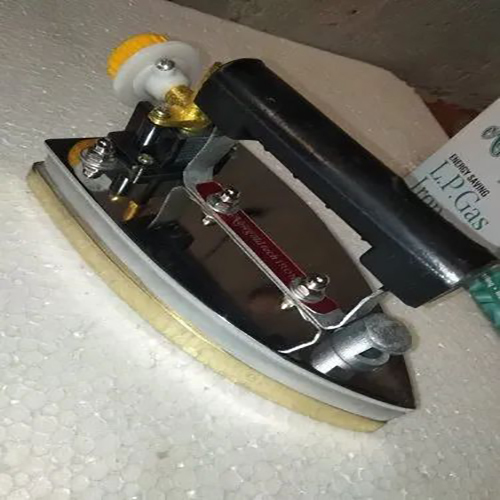 Brass Base Lpg Iron Press Ti Model 3 Kg - Applicable Material: Mild Steel