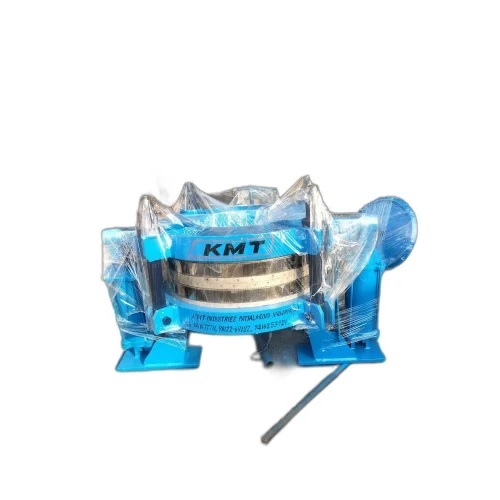 Tractor Tyre Hot Remoulding Machine - Color: Blue