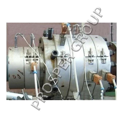 सिल्वर मोल्ड एंड ड्रेन पाइप