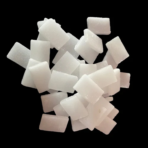 सफेद आयताकार कैम्फर टैबलेट