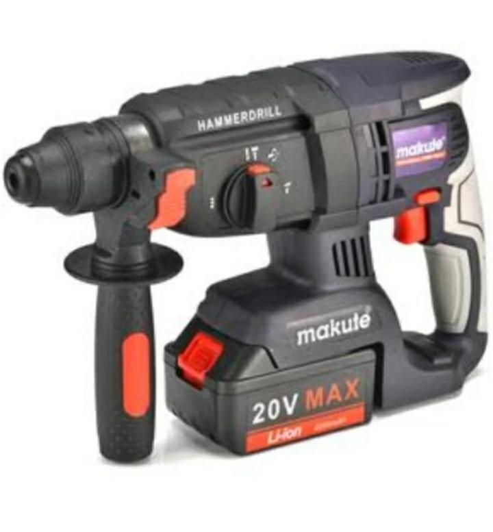 Black Makute Cordless Drill 26mm Drill Machine