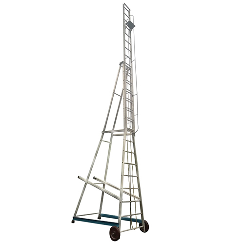 Aluminium Telescopic Trolley Ladder at 8800.00 INR in Mumbai | Hammer ...