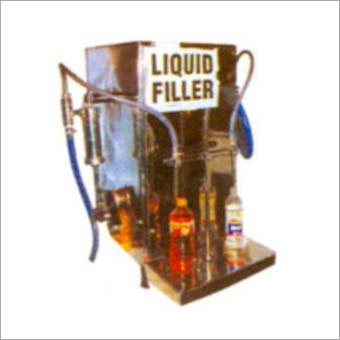 तरल भरने की मशीन