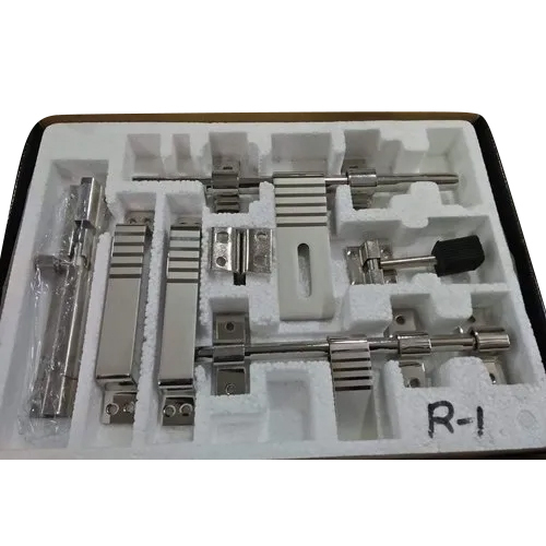 सिल्वर R1 पॉलिश मेटल डोर किट