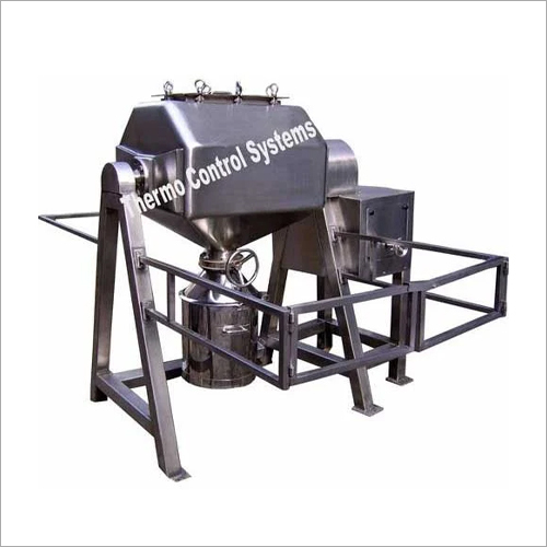 सिल्वर ऑक्टागोनल ब्लेंडर