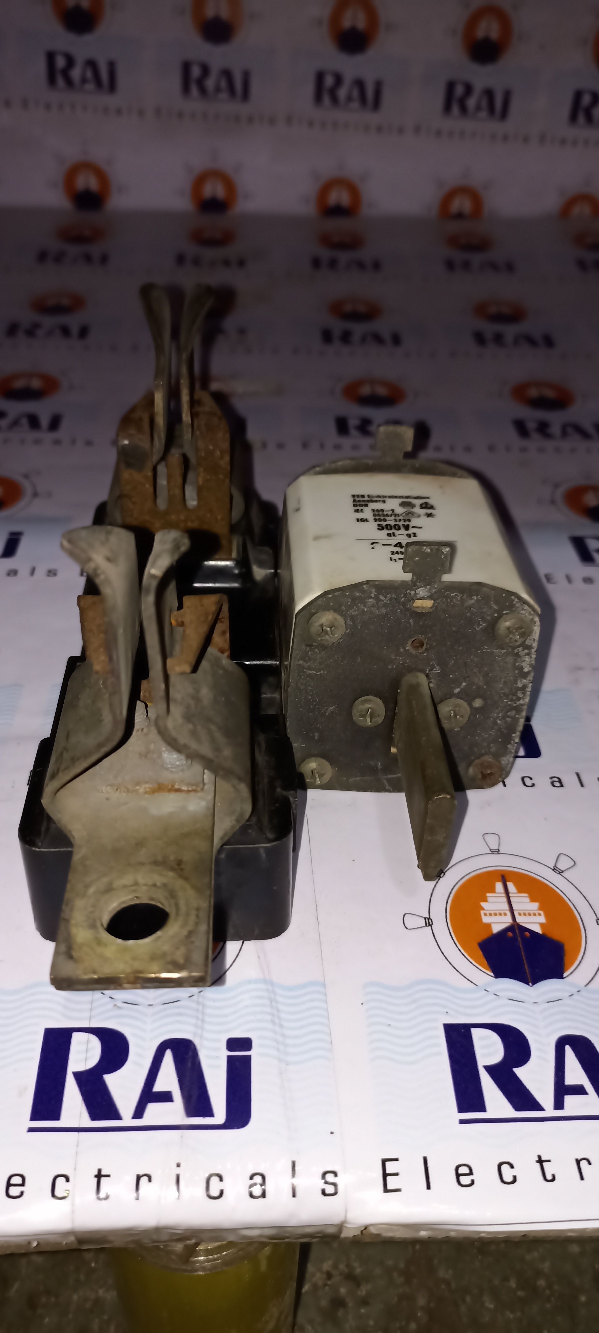 400a Fuse Base