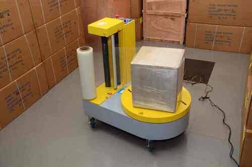 स्ट्रेच रैपिंग मशीन चेन्नई वोल्टेज: 220V वोल्ट (V)