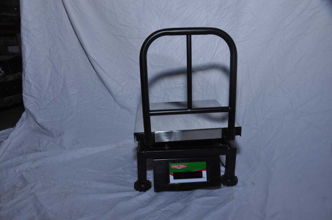 Honeywell Brand Electronic Bench Scale Accuracy: 5 Gm Gm