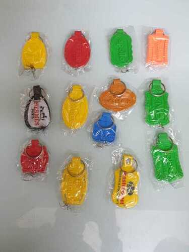 ग्राहक की आवश्यकताओं के अनुसार। रबर कीचेन