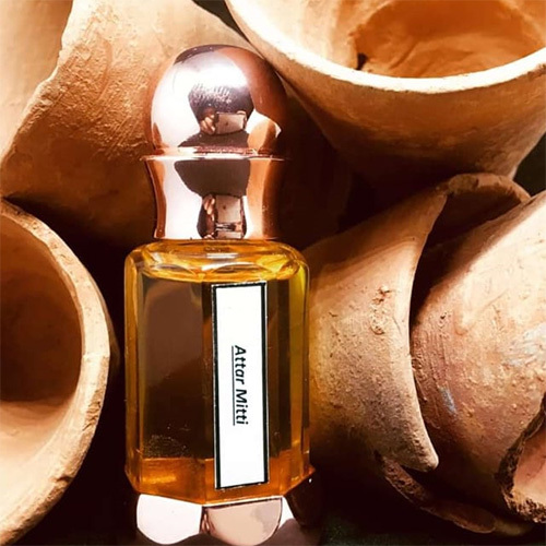 Attar Mitti Suitable For: Daily Use