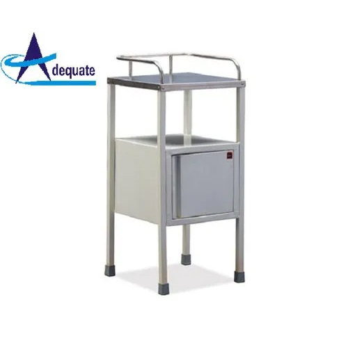 टिकाऊ मानक बेडसाइड लॉकर