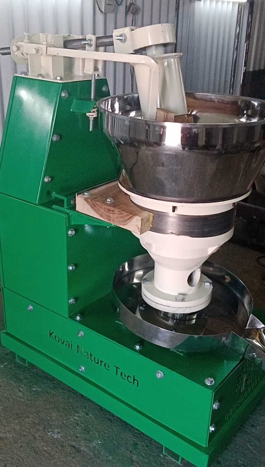 Stone Chekku Oil Extraction Machine - Automatic Grade: Automatic