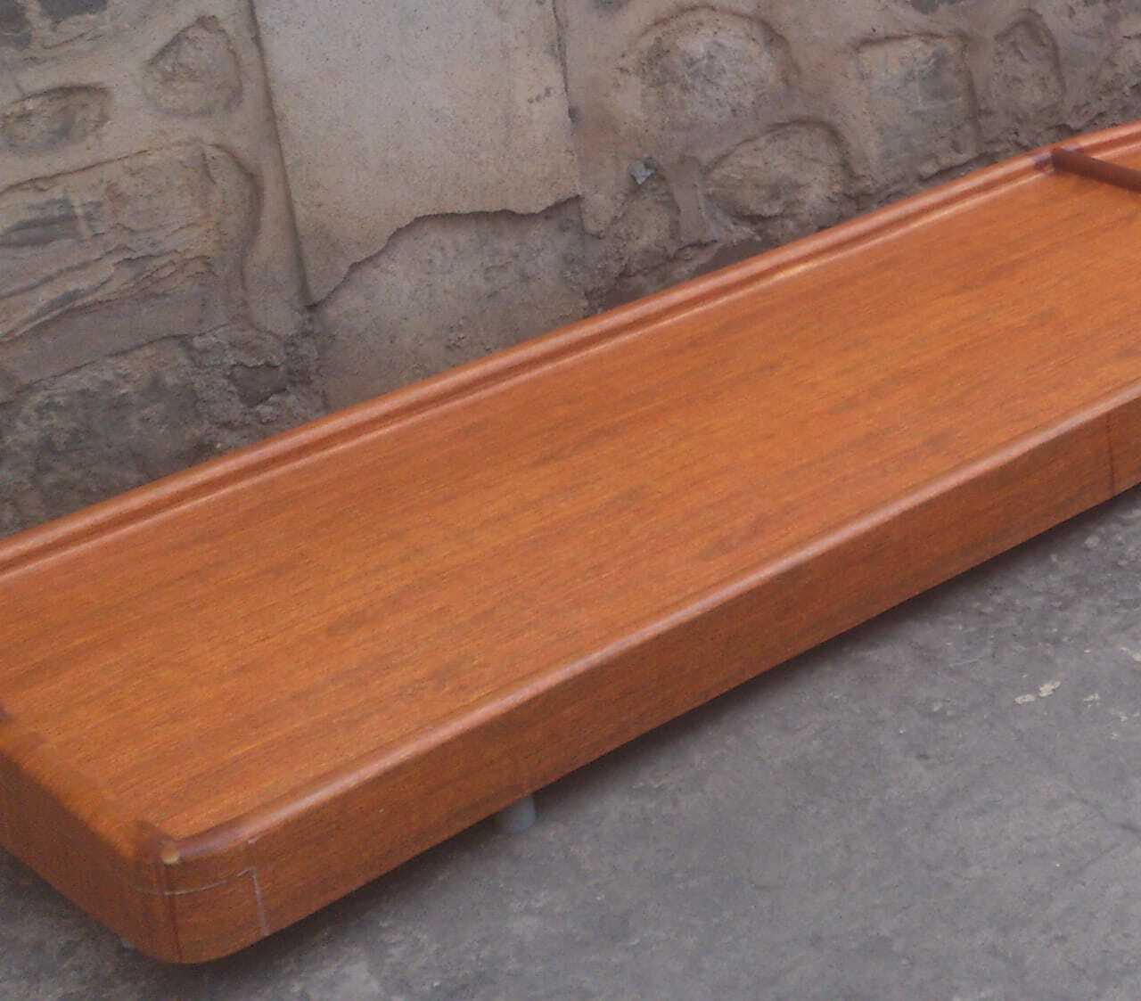 Shirodhara Table
