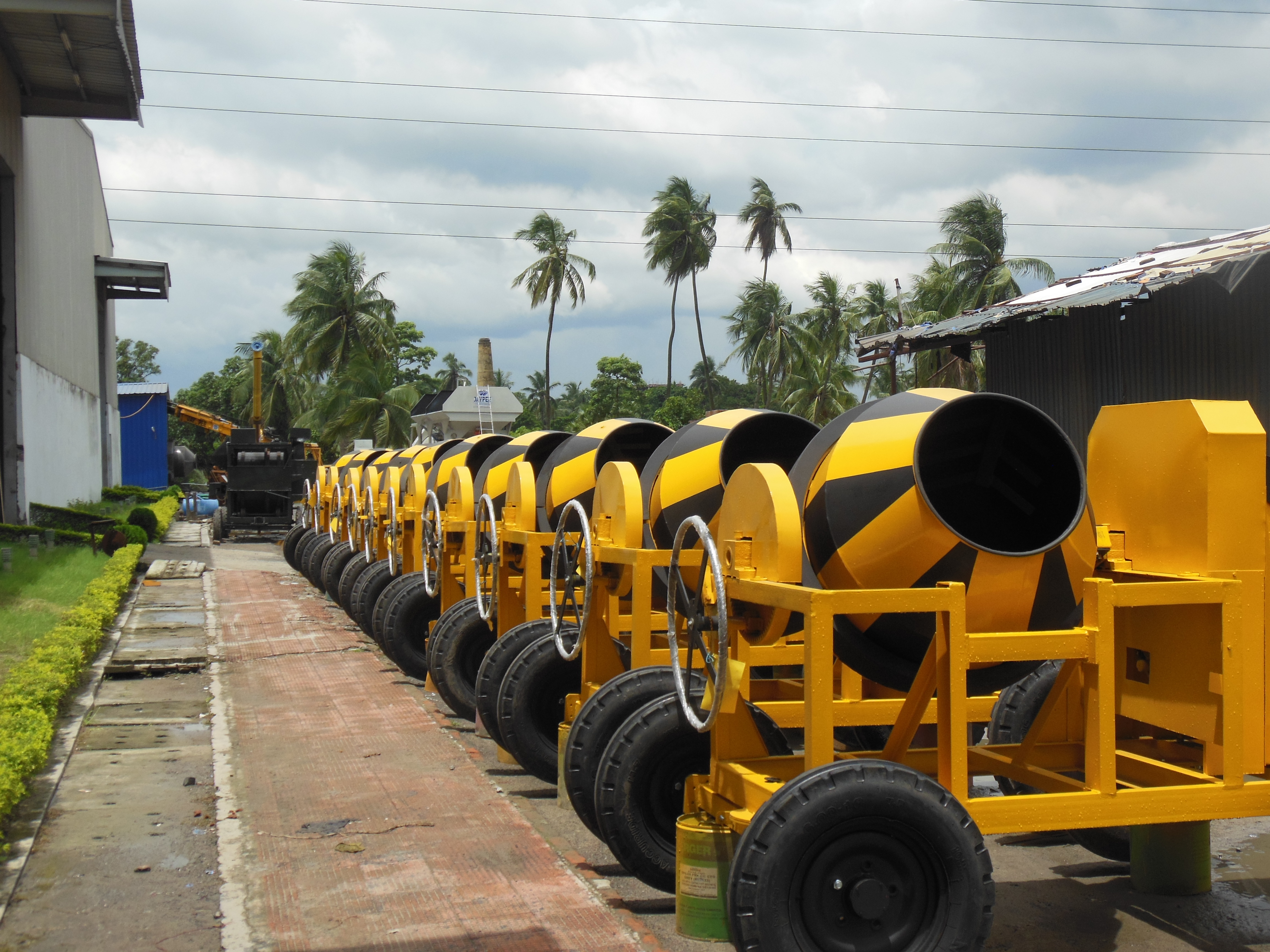 Yellow 10/7concrete Mixture