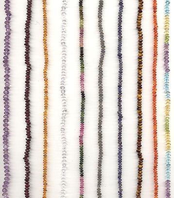 बटन बीड्स।