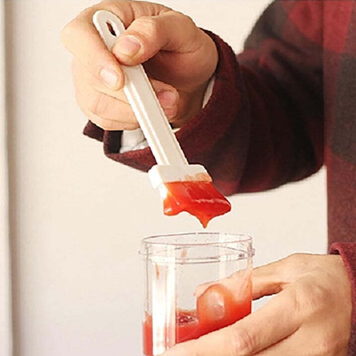 Multi-purpose Silicone Durable Spatula With Holder - Plastic Material