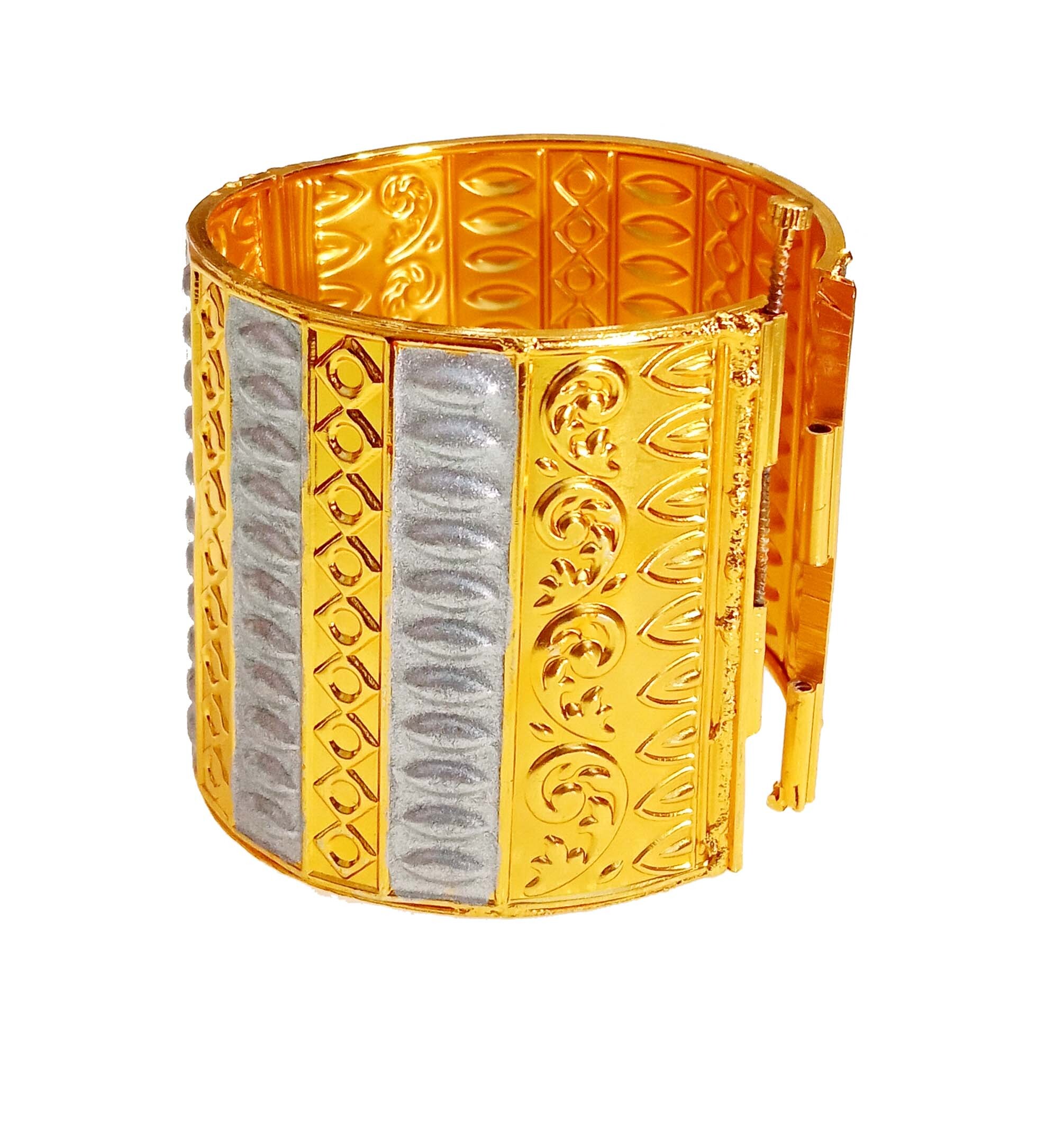 Assamese Traditional Muthi Kharu06