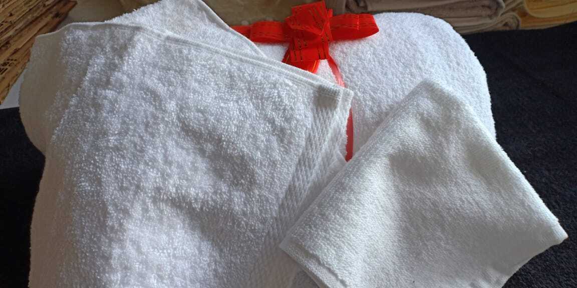 Hotel Hand Towel - Cotton Blend , Soft Touch For Enhanced Comfort And Versatility In Hospitality Environments
